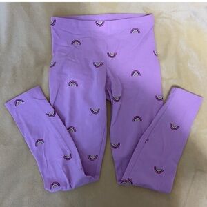 🎯Any 3 for $15. Old Navy Purple Leggings with rainbow Pattern